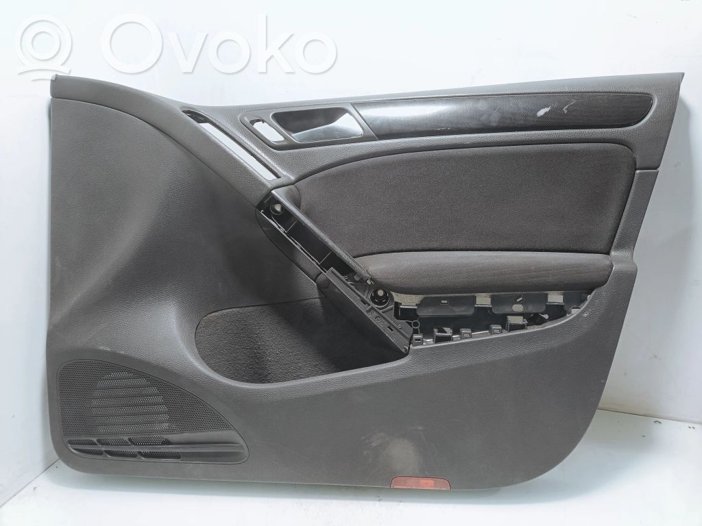 Volkswagen Golf VI Boczki / Poszycie drzwi przednich 