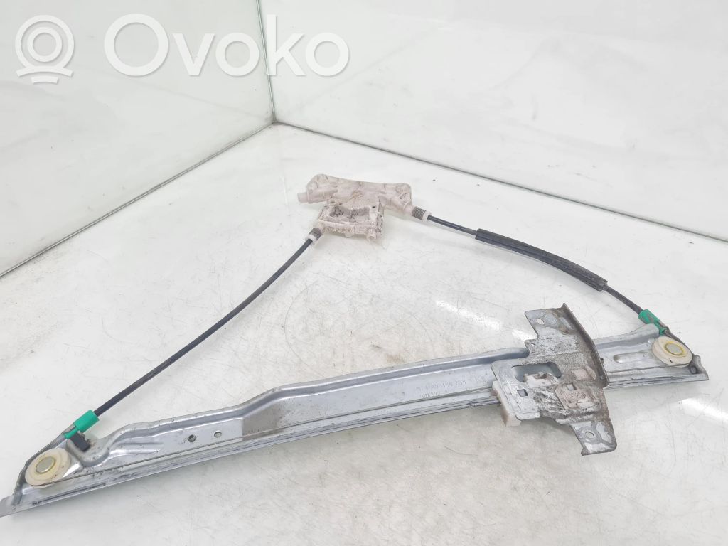 Peugeot 407 Meccanismo di sollevamento del finestrino anteriore senza motorino 