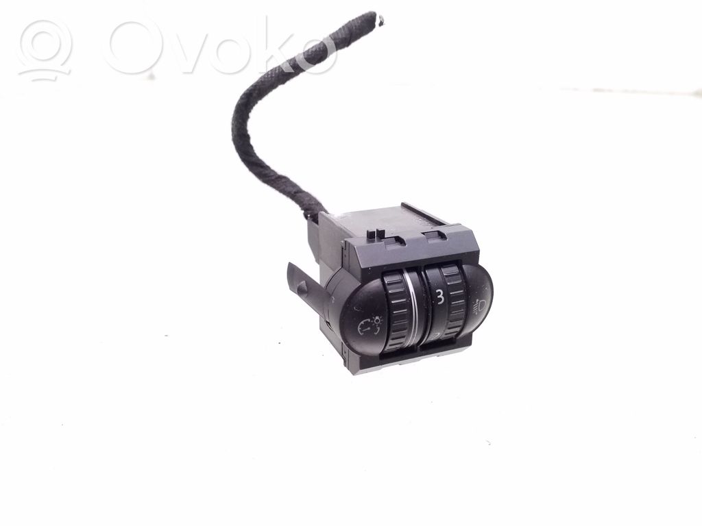 Volkswagen Golf VI Comutator control nivel faruri 