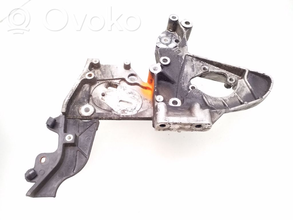 Alfa Romeo GT Engine mounting bracket 