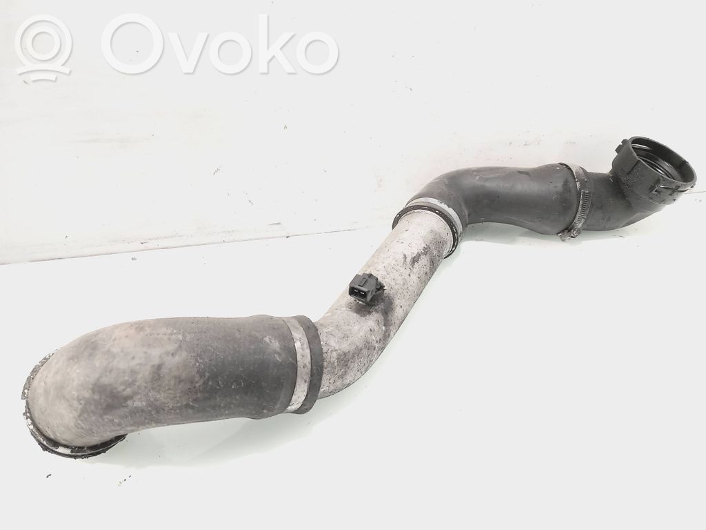 Intercooler hose/pipe   3415784
