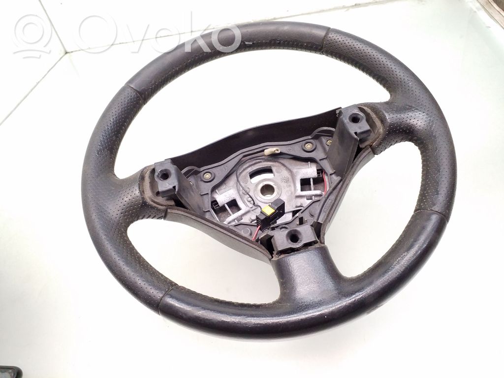 Peugeot 307 Lenkrad 