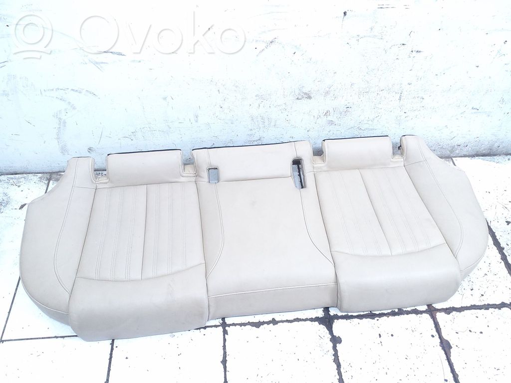 Audi A6 S6 C7 4G Takaistuin 