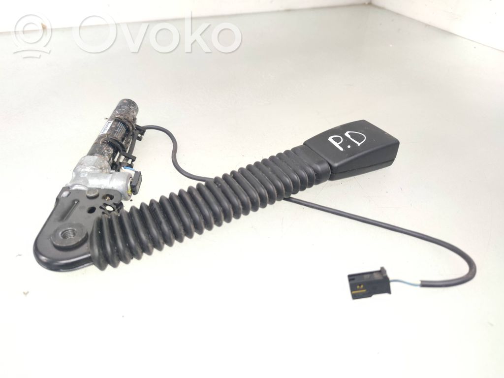BMW 7 E65 E66 Sagtis diržo priekinė 