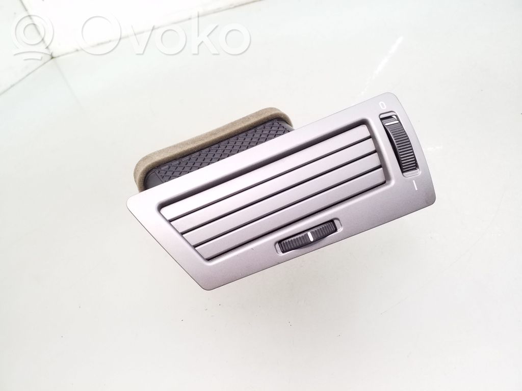 BMW 7 E65 E66 Šoninės oro grotelės 