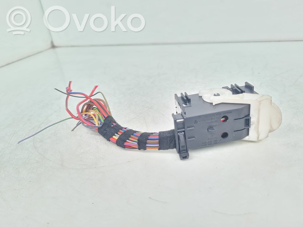 Porsche Taycan 9J1 Otros cableados 
