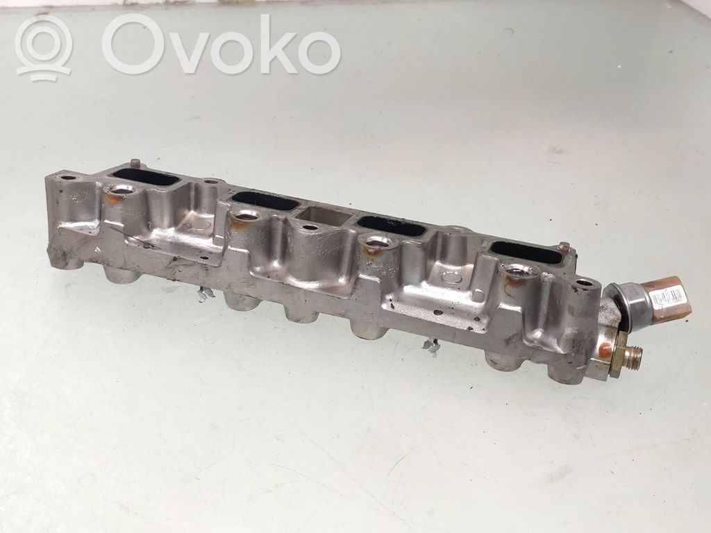 Volkswagen PASSAT B6 Ansaugbrücke Ansaugkrümmer 