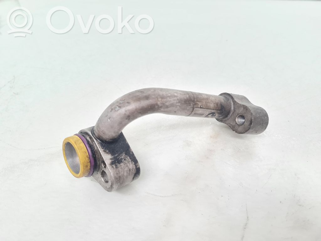 BMW 7 E65 E66 Ilmastointilaitteen putki (A/C) 