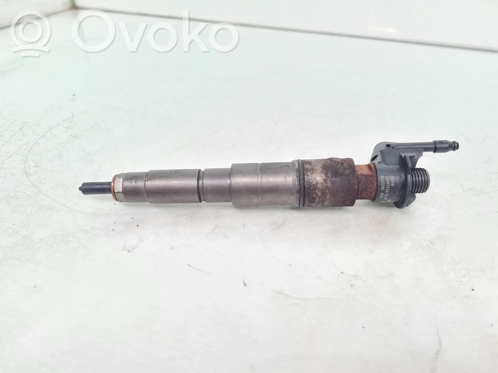 BMW 7 E65 E66 Fuel injector 