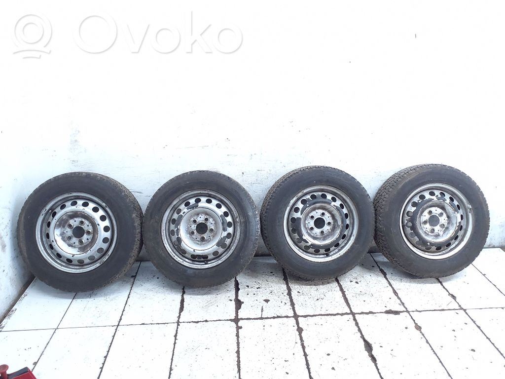 Mercedes-Benz Vito Viano W639 Cerchione in acciaio R16 