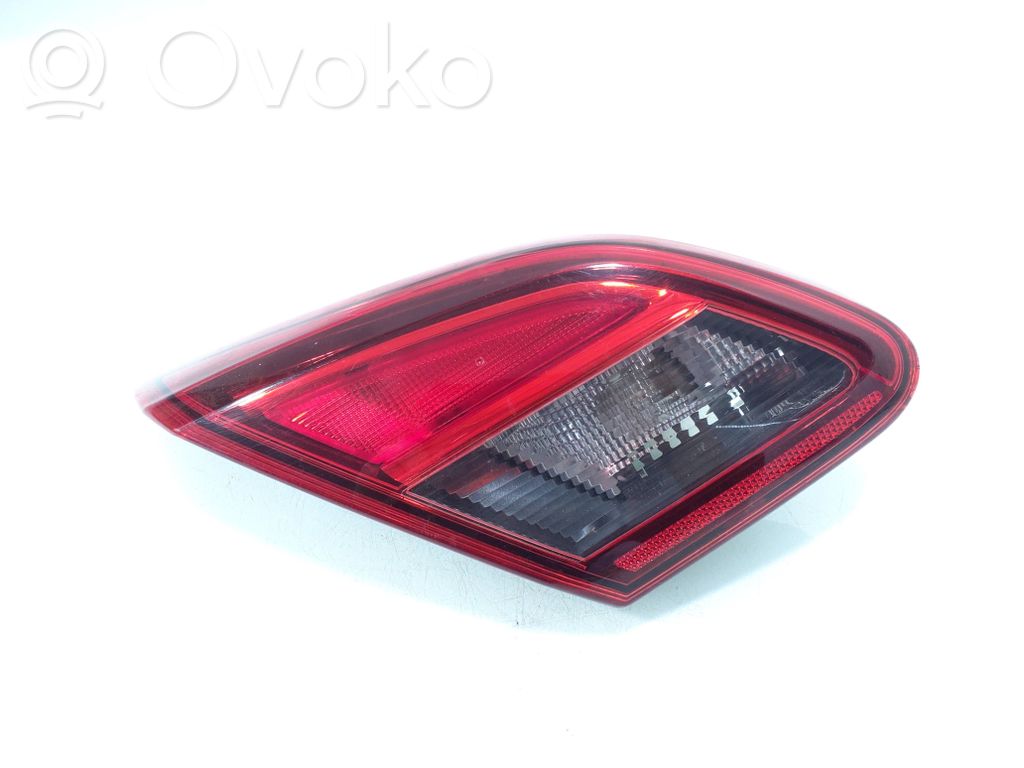 Opel Corsa E Takaluukun takavalot 