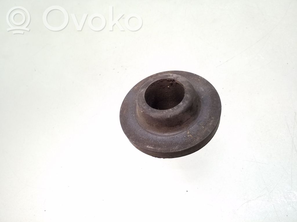 Chevrolet Captiva Jäähdyttimen kannatin 