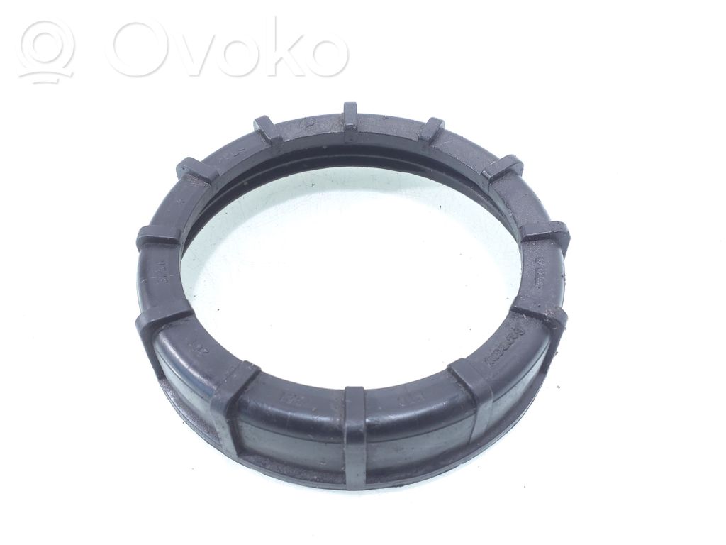 Skoda Fabia Mk1 (6Y) Bague de verrouillage pour réservoir de carburant