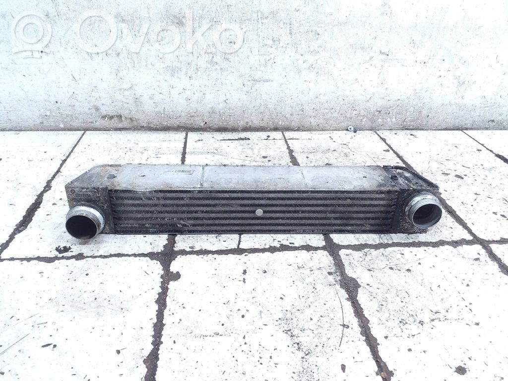 BMW 5 E60 E61 Intercooler radiator 