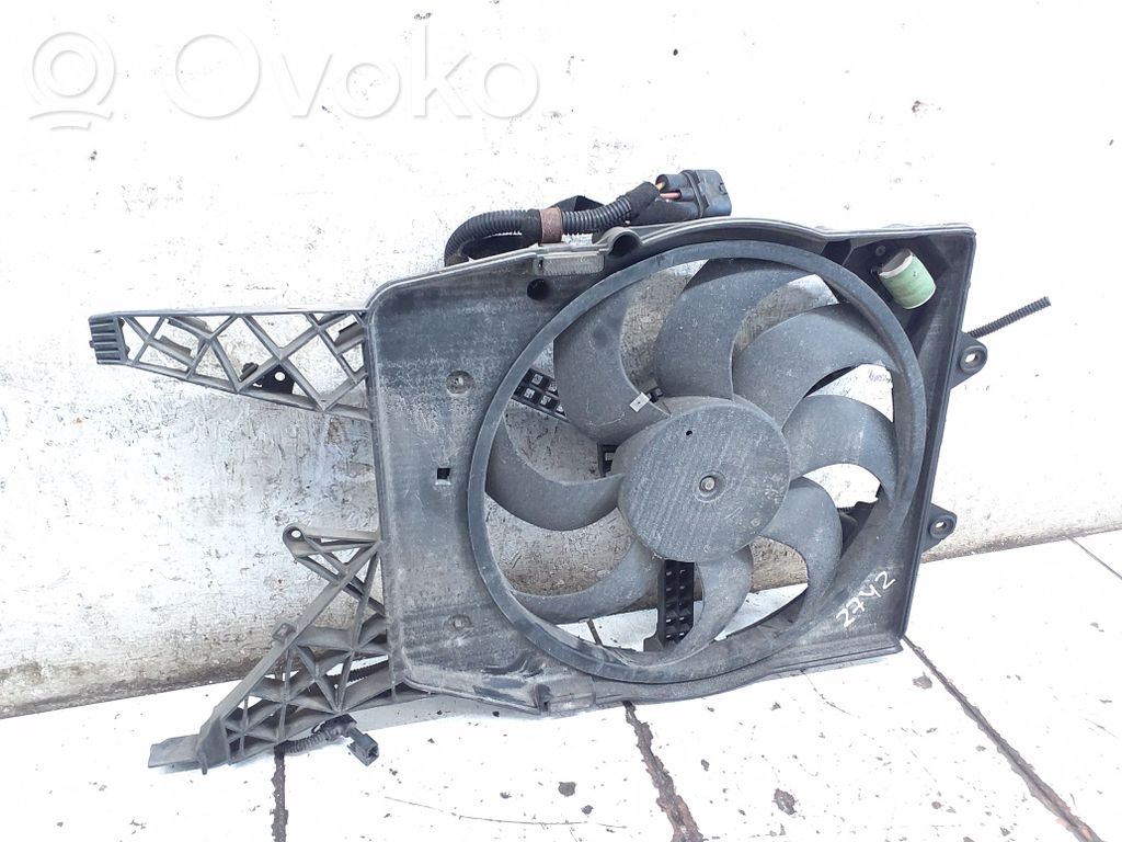 Opel Corsa D Elektrisks radiatoru ventilators 