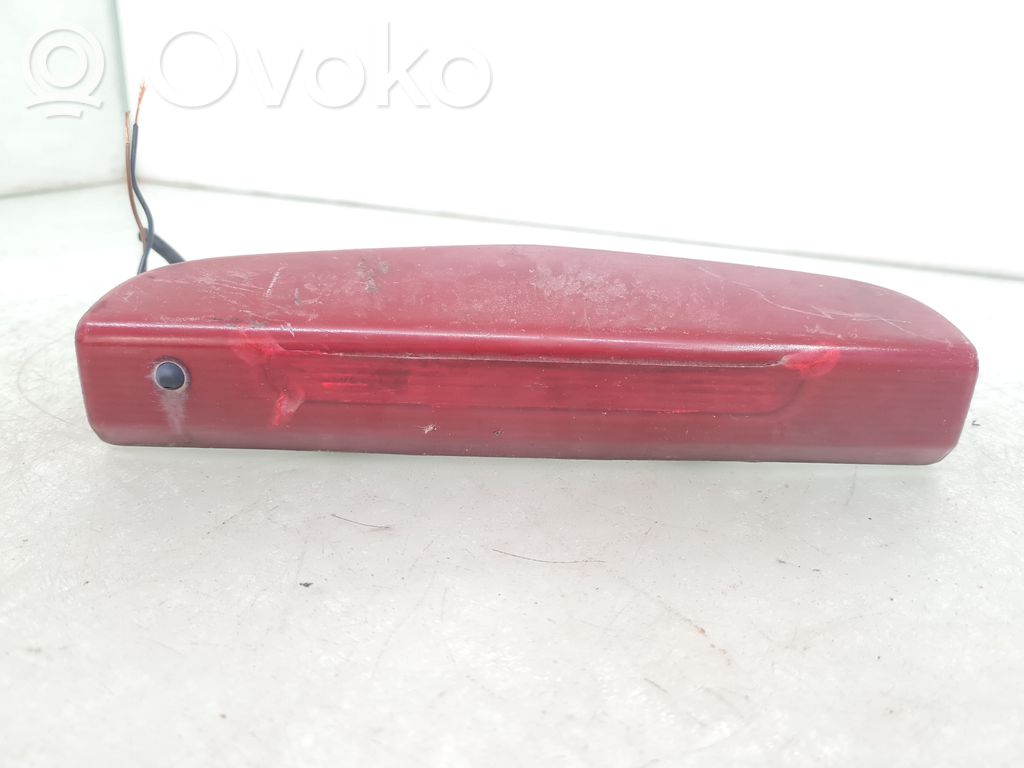 Opel Corsa D Papildomas stop žibintas 