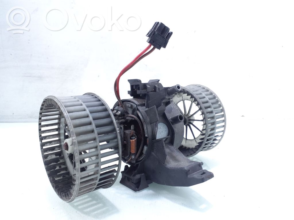 BMW 5 E60 E61 Mazā radiatora ventilators 