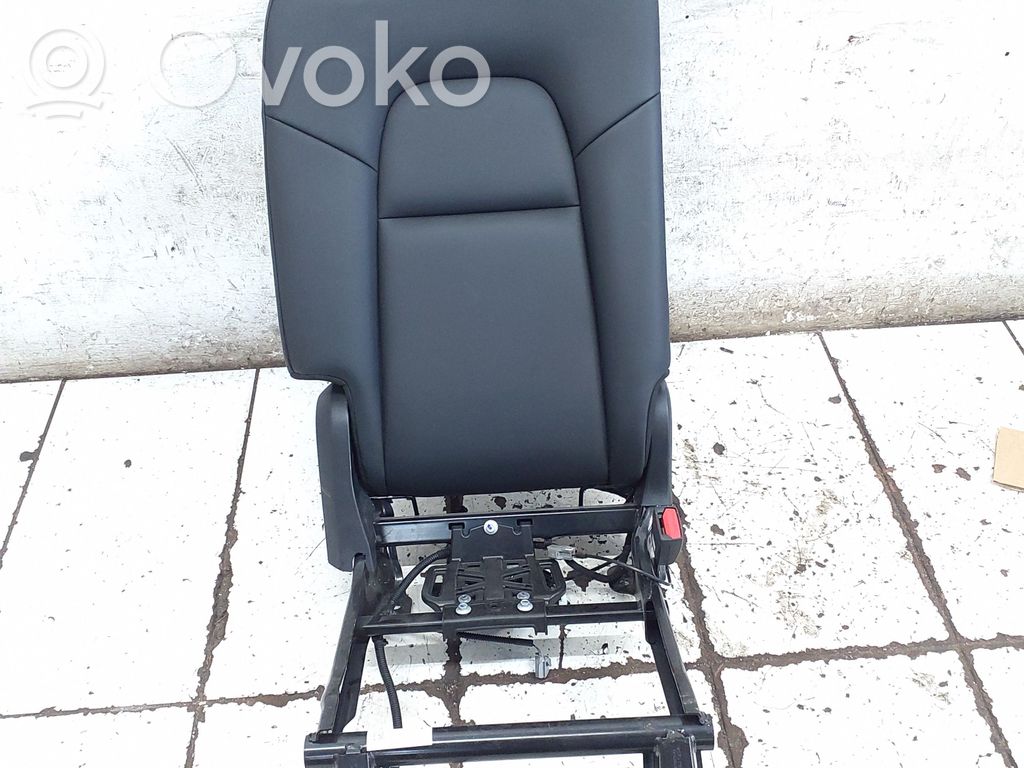 Tesla Model Y Asiento trasero 