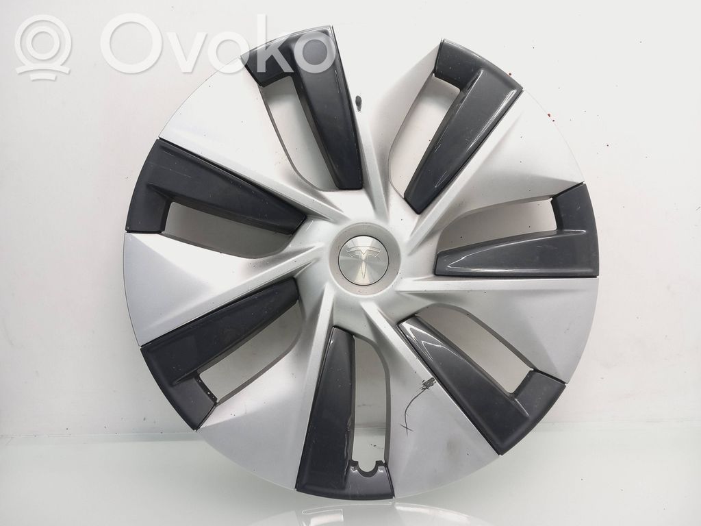 Tesla Model Y R20 riteņa dekoratīvais disks (-i) 