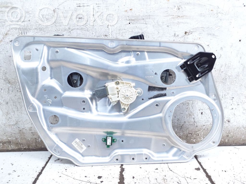 Mercedes-Benz C W204 Alzacristalli della portiera anteriore con motorino