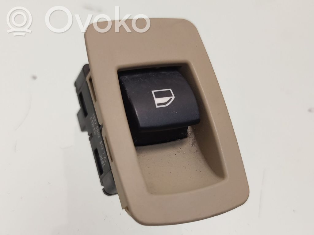 BMW X5 E70 Interruttore di controllo dell’alzacristalli elettrico 
