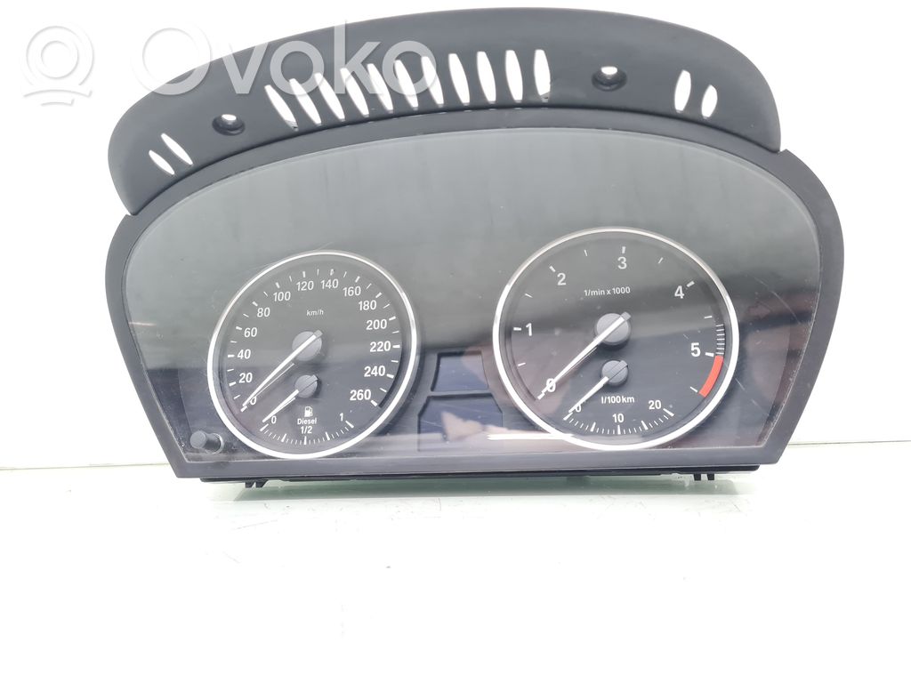 BMW X5 E70 Speedometer (instrument cluster) 