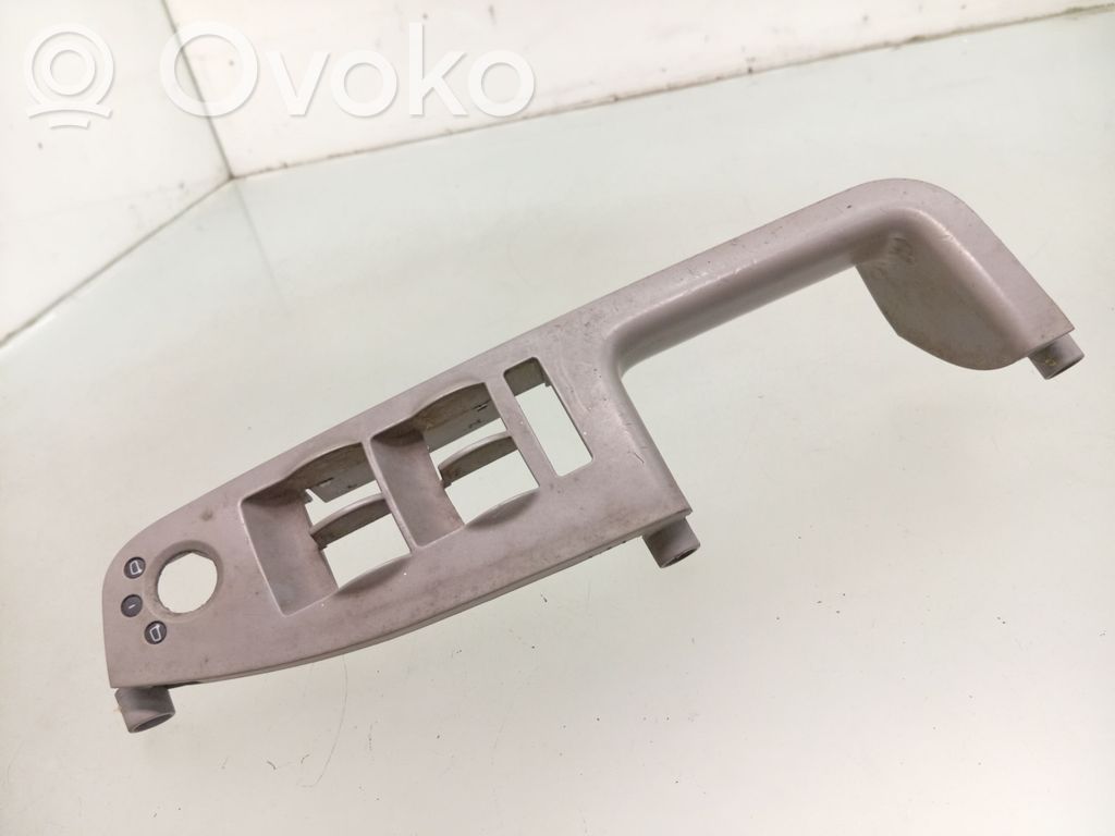 Audi A4 S4 B7 8E 8H Front door interior handle trim 