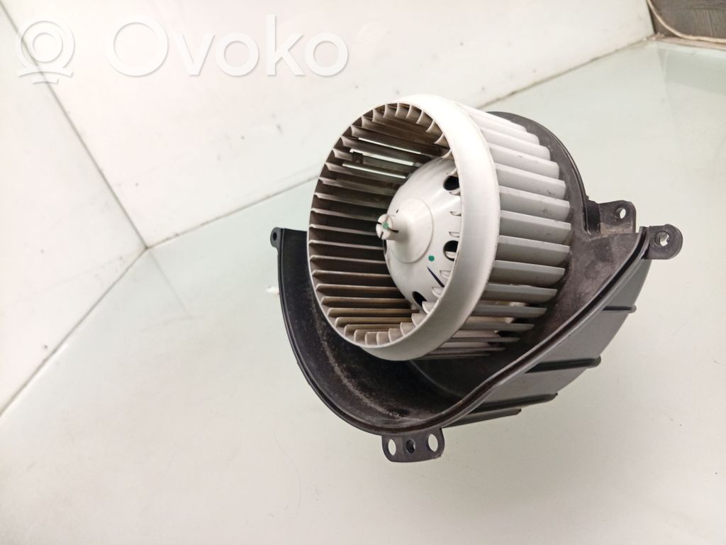Opel Astra H Mazā radiatora ventilators 