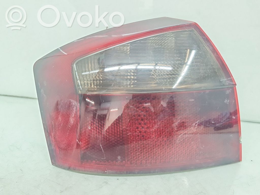 Audi A4 S4 B6 8E 8H Lampa tylna 