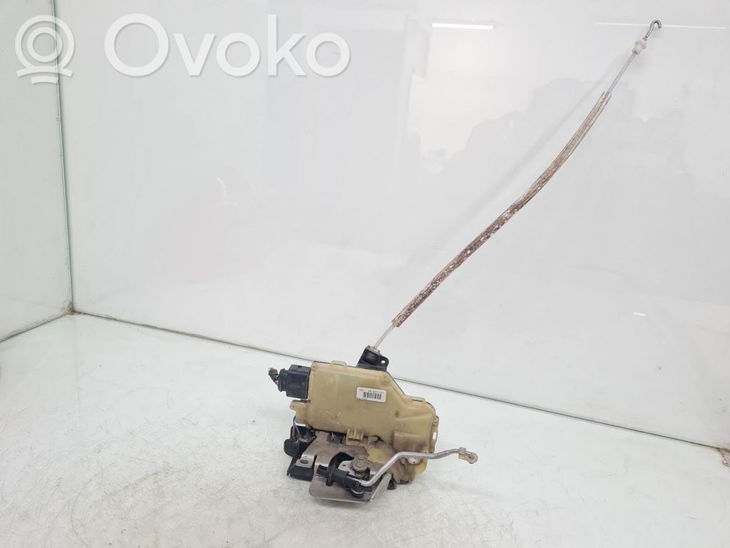 Audi A6 S6 C5 4B Etuoven lukko 