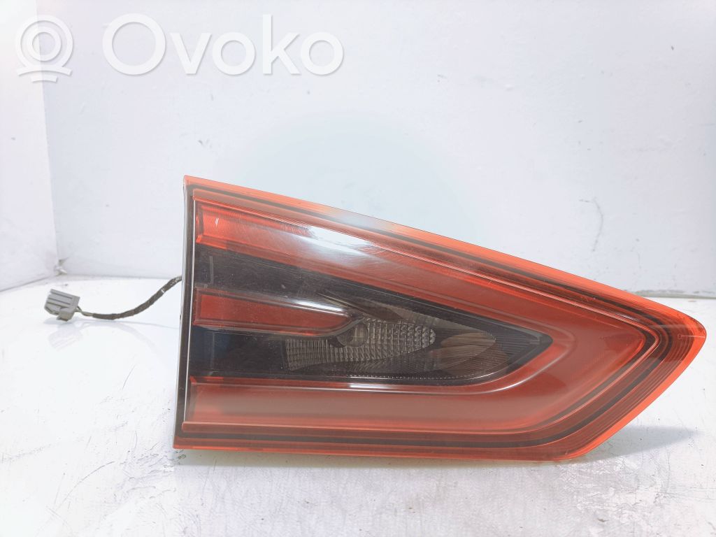 Ford S-MAX Lampy tylnej klapy bagażnika 