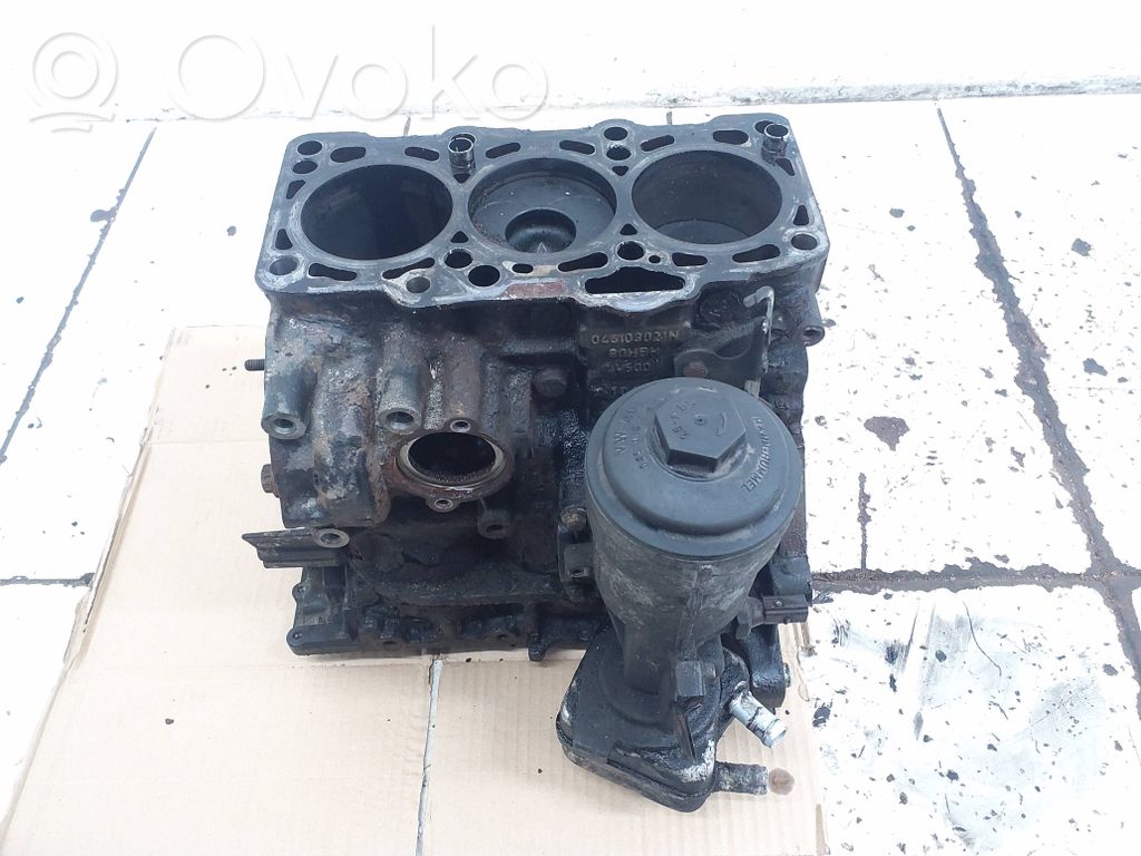 Volkswagen Polo IV 9N3 Engine block 