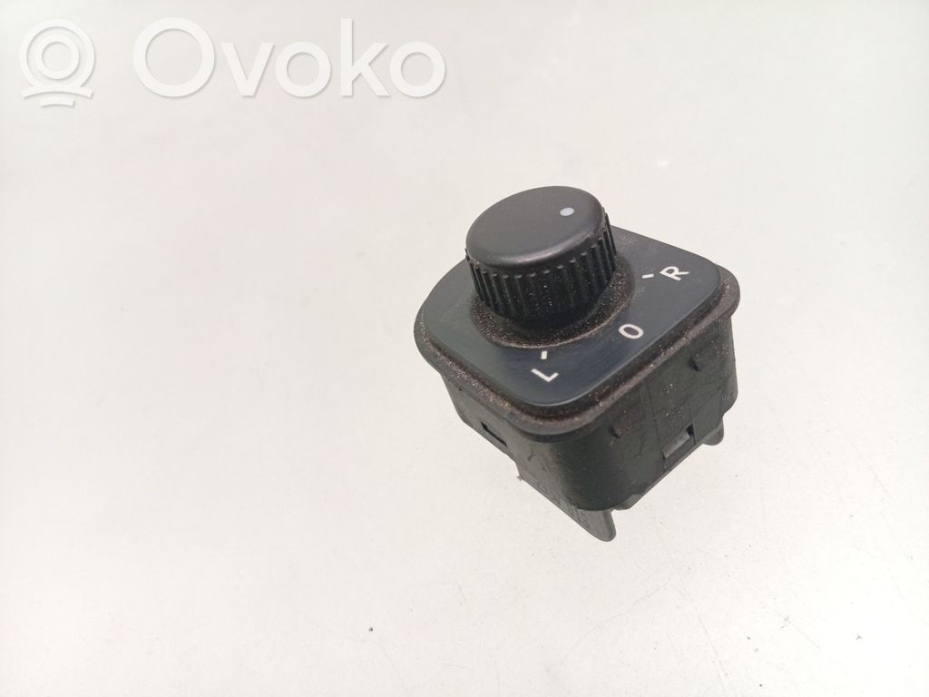 Interruttore specchietto retrovisore   1K0959565K