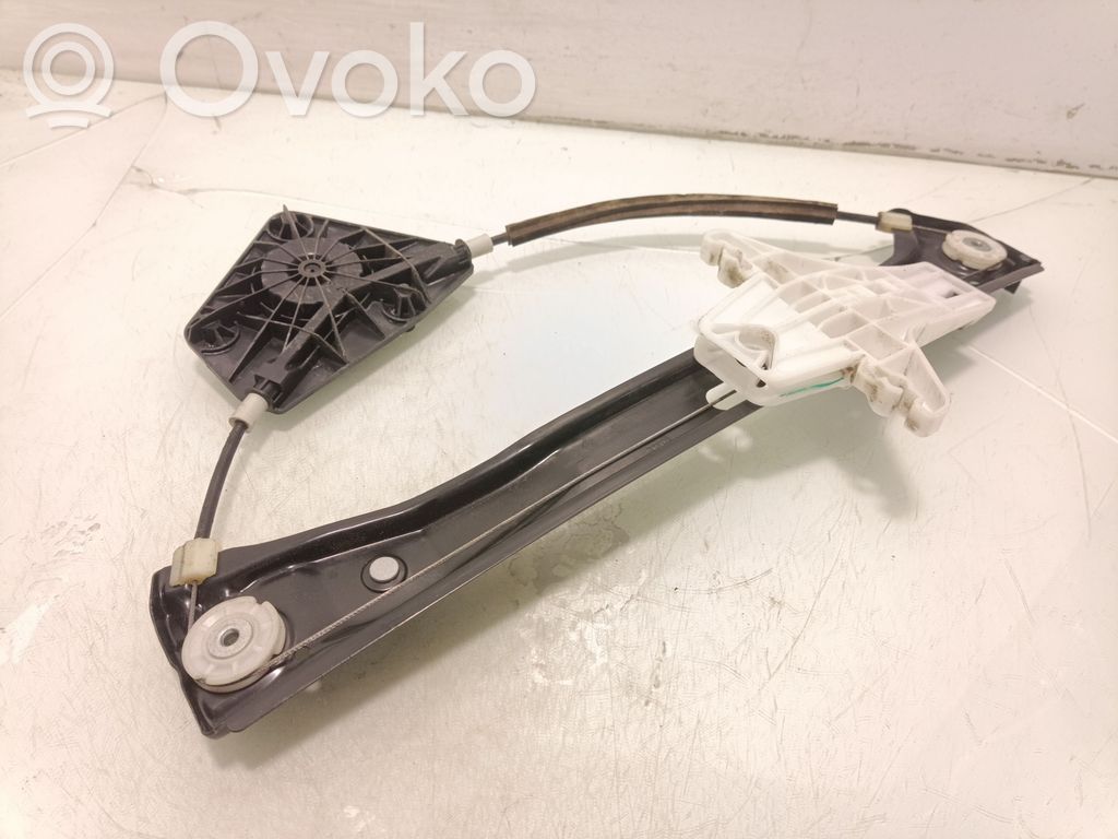 Volkswagen Jetta VI Mechanizm podnoszenia szyby tylnej bez silnika 