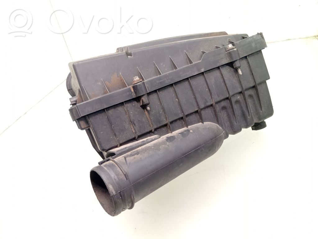 Volkswagen Golf VI Scatola del filtro dell’aria 
