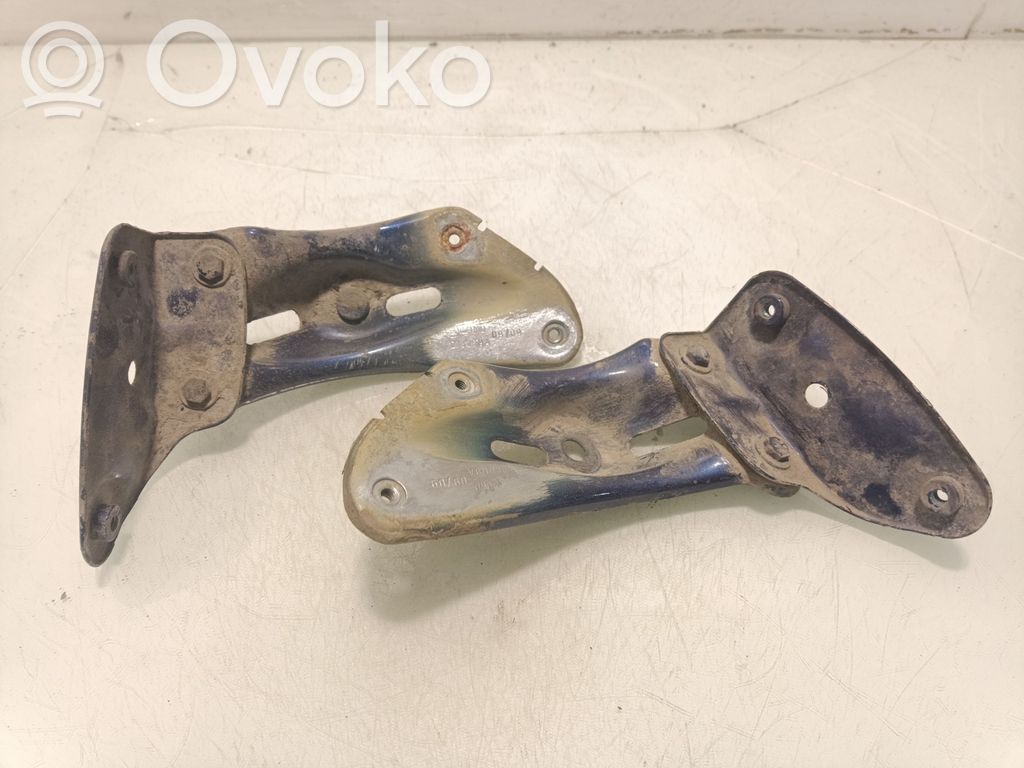 Skoda Octavia Mk2 (1Z) Bridă fixare aripă față 