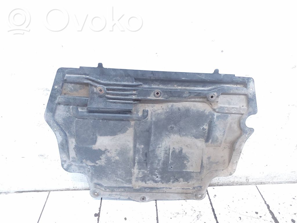 Volkswagen PASSAT B7 Protezione anti spruzzi/sottoscocca del motore 