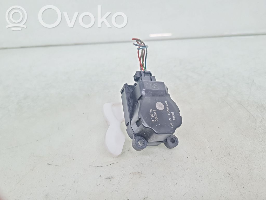 Opel Zafira C Motorino attuatore aria