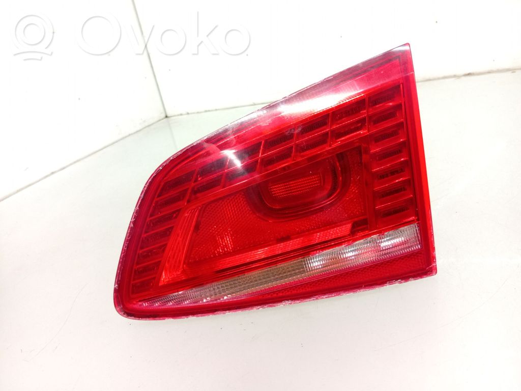Volkswagen PASSAT B7 Luci posteriori del portellone del bagagliaio