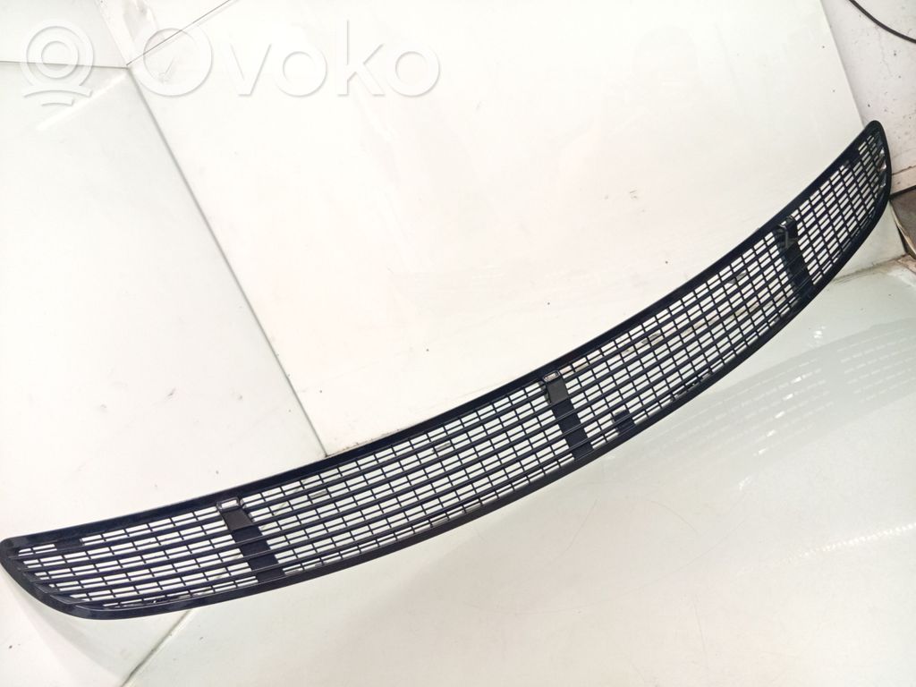Kratka wlotu powietrza na maskę   SP5313