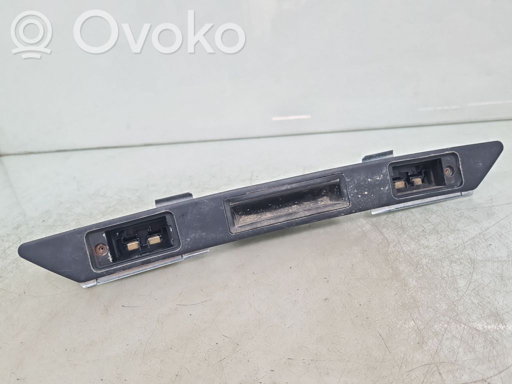 Audi A4 S4 B7 8E 8H Lampă număr cu montare pe hayon 