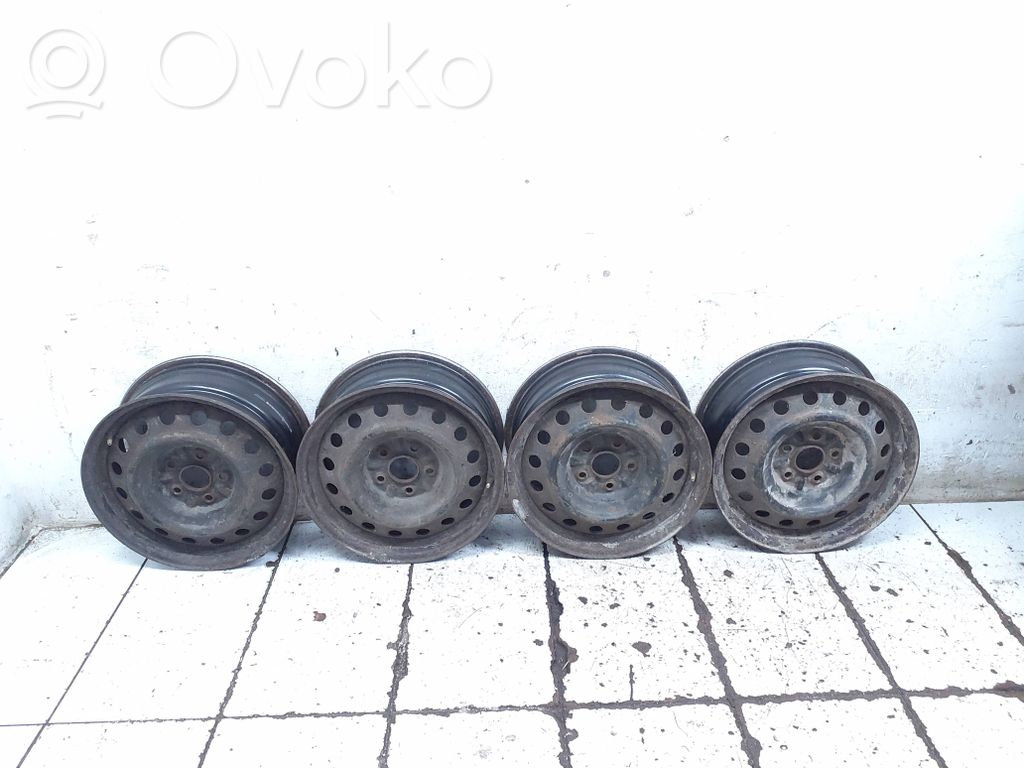 Toyota Auris 150 Cerchione in acciaio R16