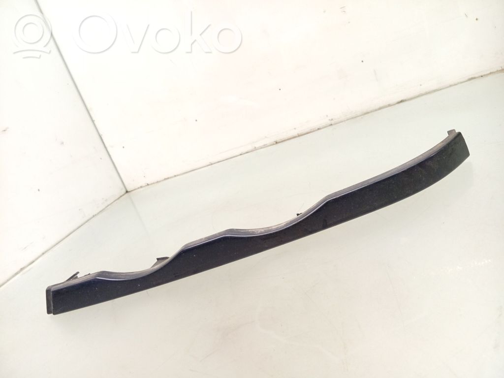 BMW 3 E46 Moulure sous phares