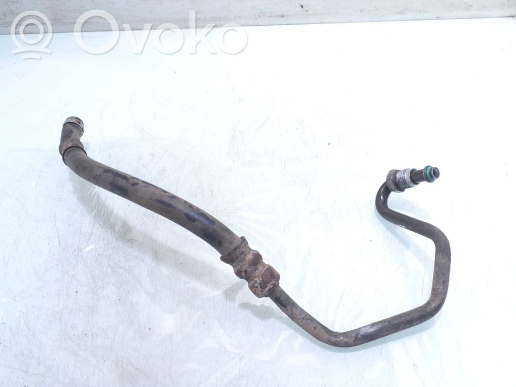 Opel Astra H Tuyau de direction assistée