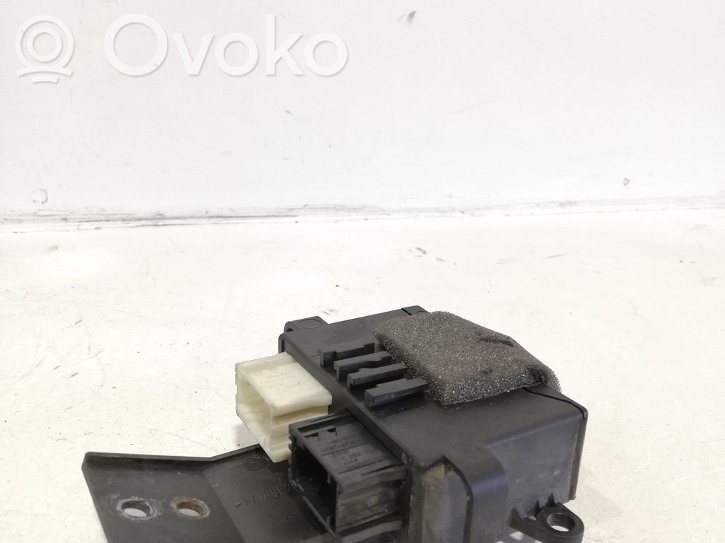 BMW 3 E46 Wing mirror control module 