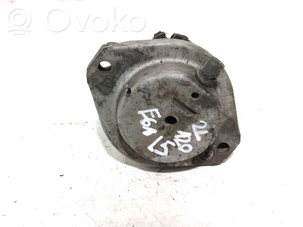 BMW 5 E60 E61 Engine mount bracket 