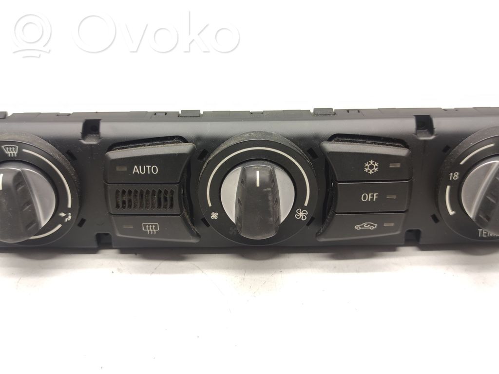 BMW 5 E60 E61 Climate control unit 