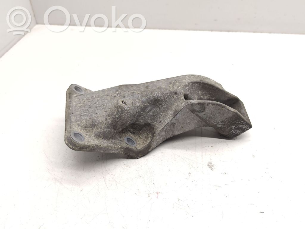 BMW 3 E46 Engine mounting bracket 