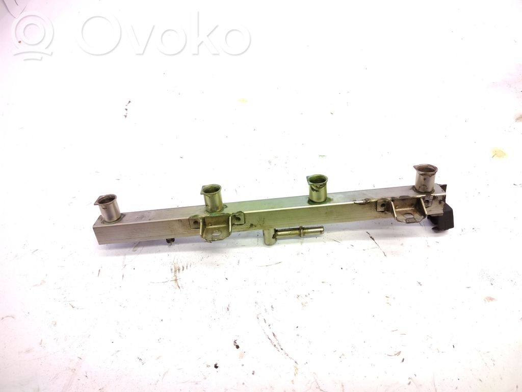 Fuel distributor   191231852