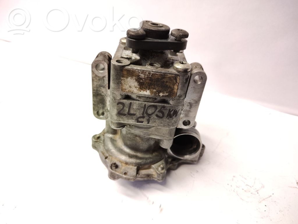 BMW 3 E46 Ohjaustehostimen pumppu 